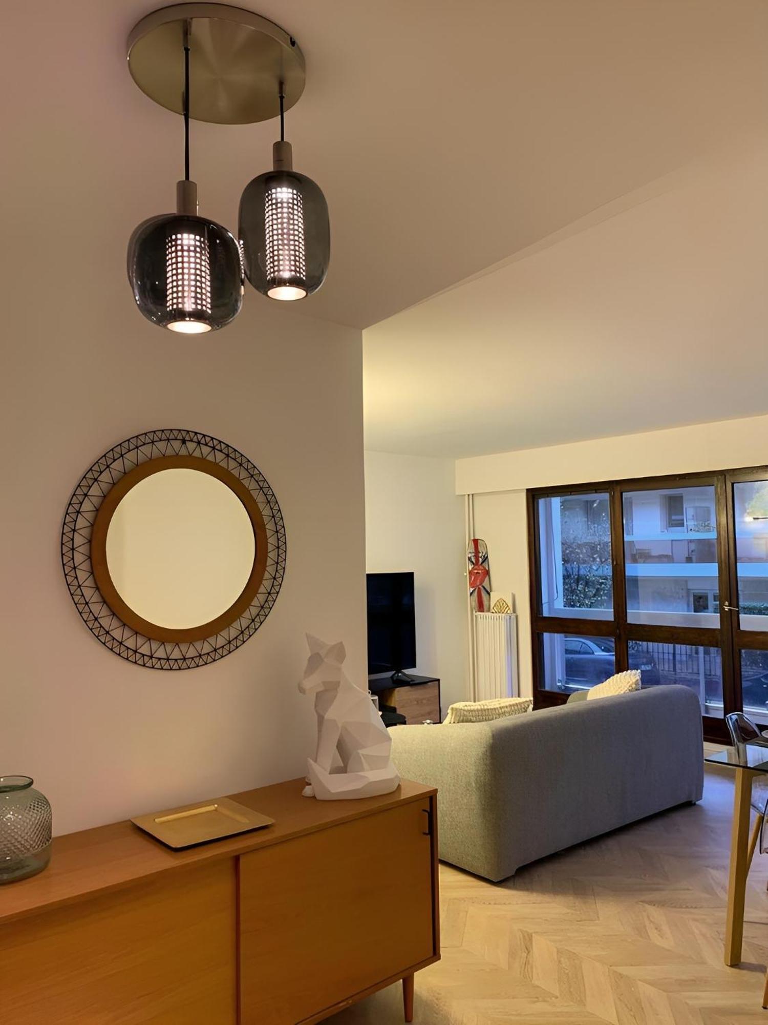 Magnifique Appartement, 3 Min De Paris ルヴァロワ＝ペレ エクステリア 写真