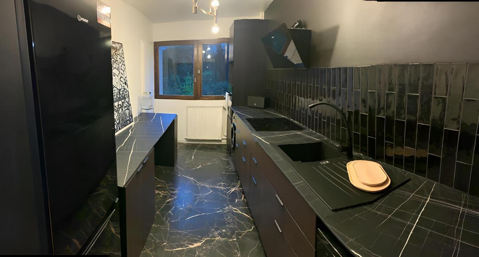 Magnifique Appartement, 3 Min De Paris ルヴァロワ＝ペレ エクステリア 写真