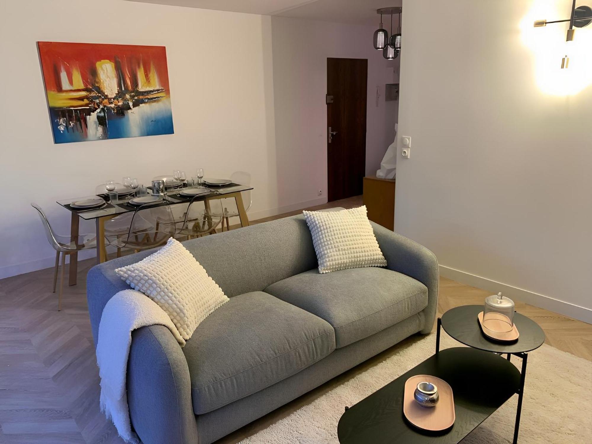 Magnifique Appartement, 3 Min De Paris ルヴァロワ＝ペレ エクステリア 写真
